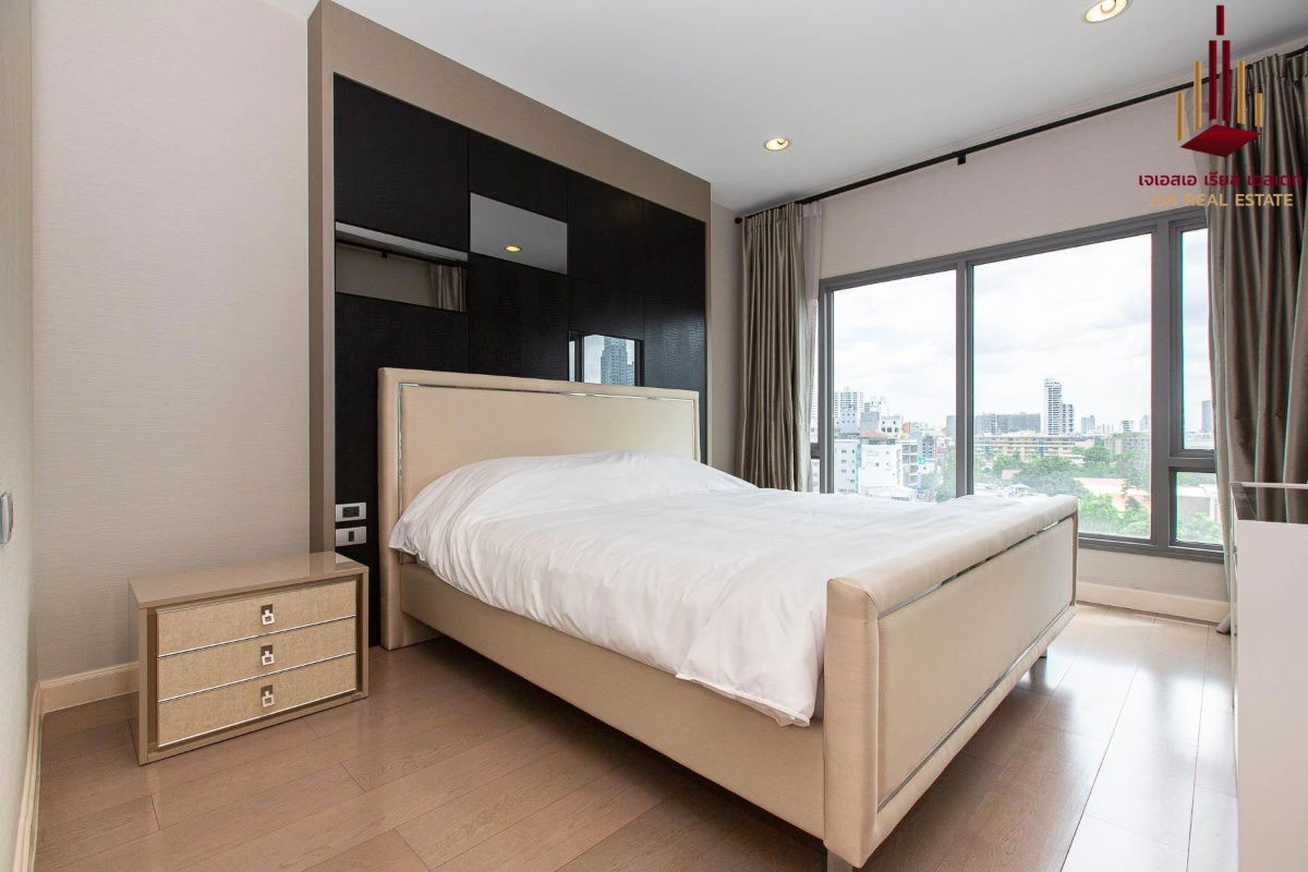 picture ✨ For Rent: The Crest Sukhumvit 34 Condo ✨  💰 Only 65,000 THB/month - 5/8