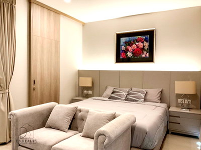 Condos for rent : For rent Noble Ploenchit Ready to move in (DSG202)