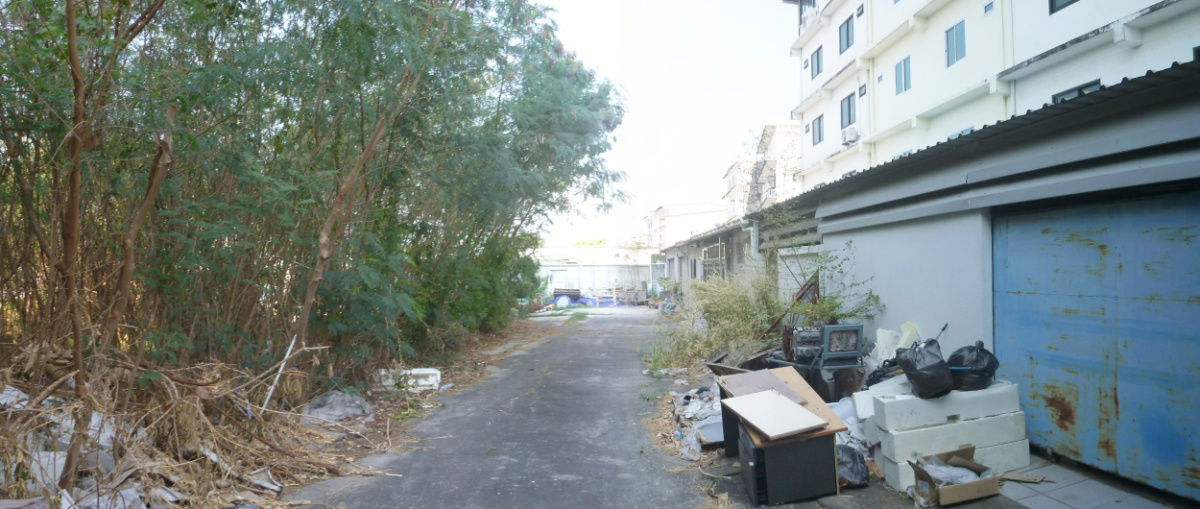 picture Vacant Land 2-2-33.2 Rai, Si Racha, Chonburi - 7/11
