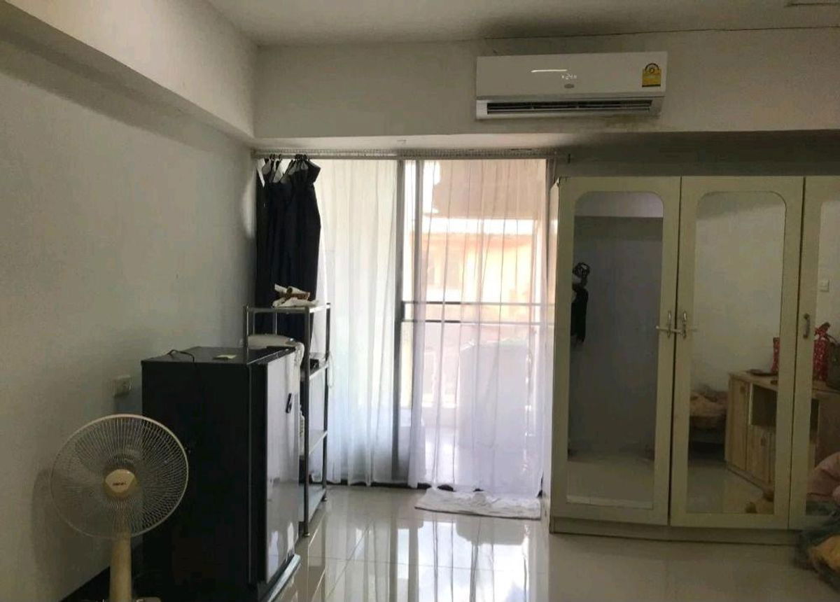 รูป ให้เช่าคอนโดเมอร์ลิน ทาวเวอร์ (Merlin Tower) ห้องใหญ่ ย่านสาทร LINE : @realtor - รูปที่ 2/6