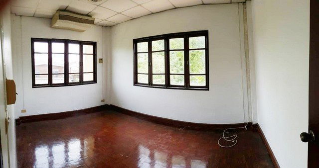 รูป ให้เช่าทาวน์เฮ้าส์ 2 ชั้น ม.บุศรินทร์  ลำลูกกาคลอง 2 ปทุมธานี  - รูปที่ 10/12