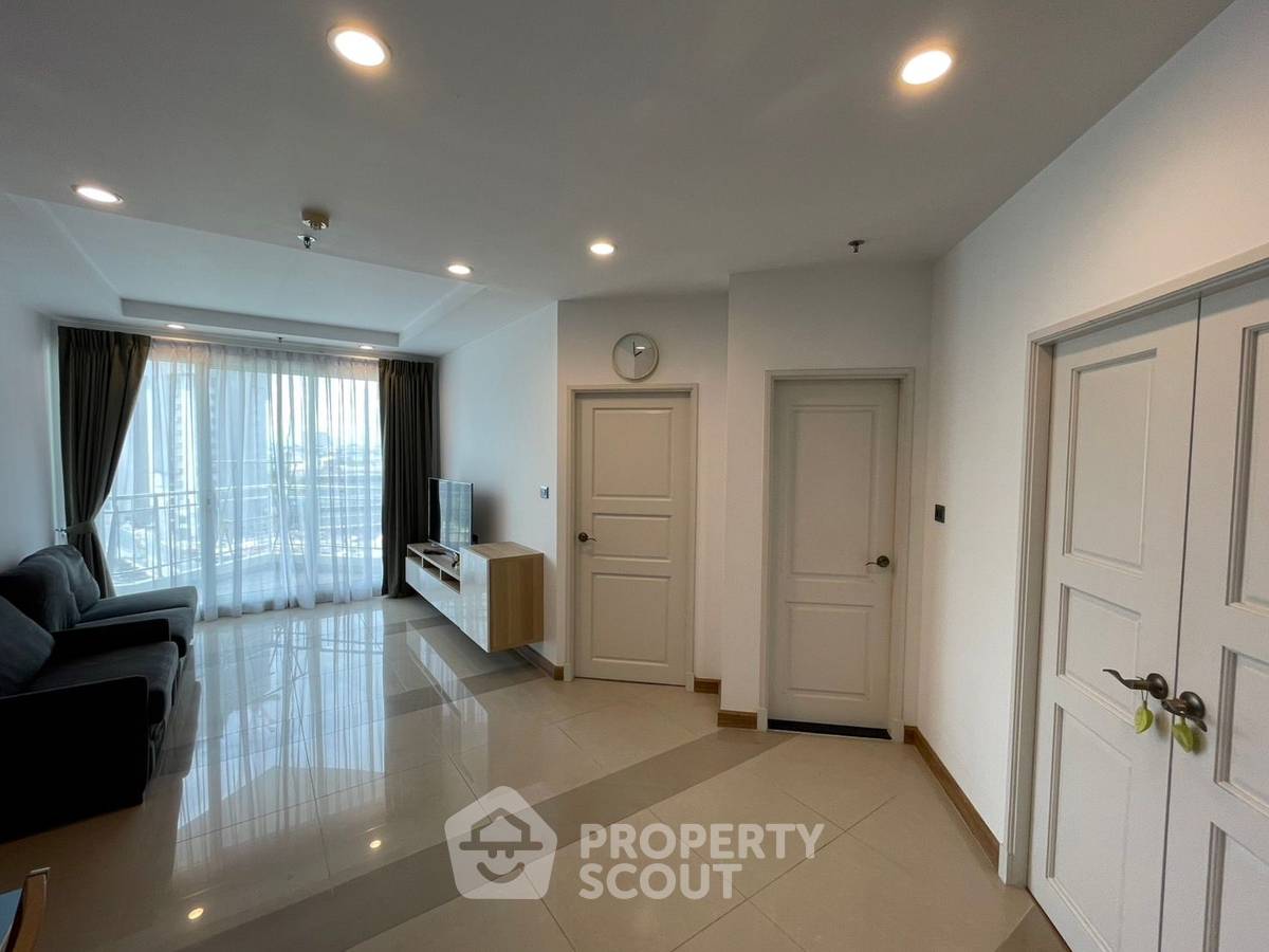 picture 2-BR Condo at Supalai Wellington near MRT Thailand Cultural Centre (ID 2298080) - 9/31