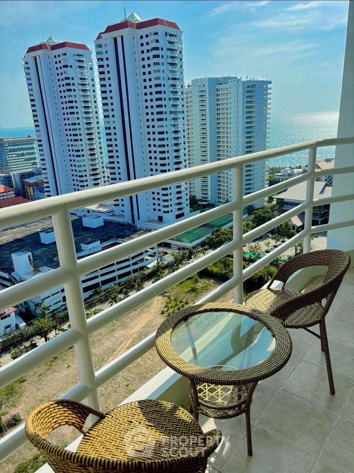 picture 1-BR Condo at View Talay 5 Condominium Jomtien close to Jomtien Beach (ID 2111496) - 13/17