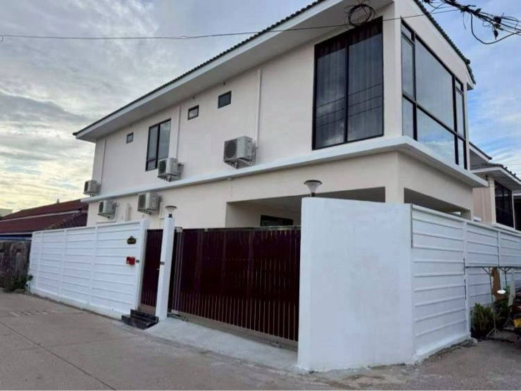 รูป ชื่อทรัพย์สิน: Private House in Central Pattaya  - รูปที่ 3/10