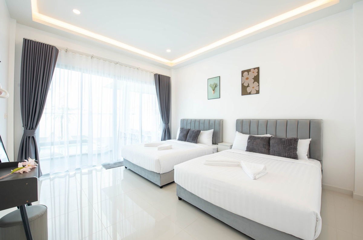 รูป ประกาศขายบ้านพูลวิลล่า The Century Villa  วางจอง 500,000 บาท ราคาขาย 11.9 ล้านบาท,5 ห้องนอน 6 ห้องน้ำ - รูปที่ 6/11