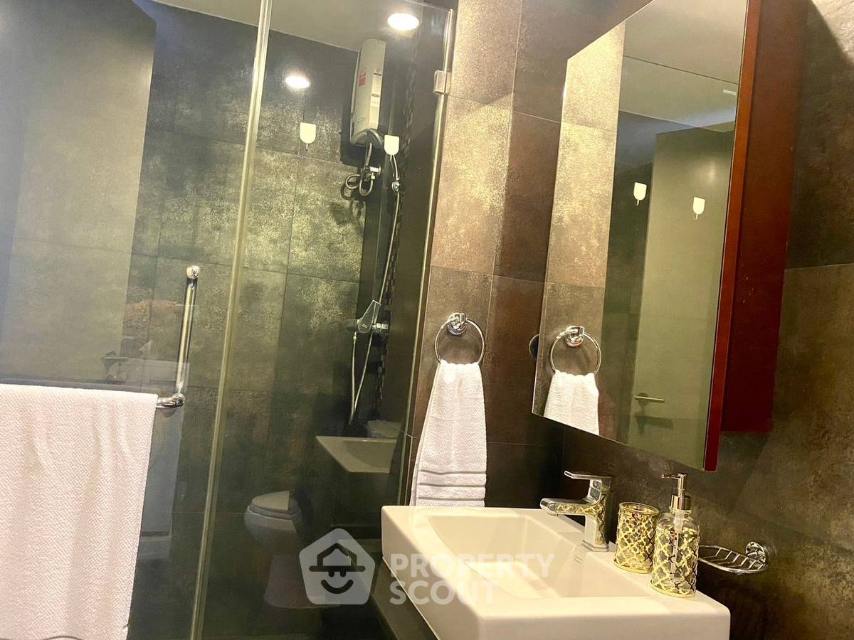 picture 2-BR Condo at Voque Sukhumvit 16 Condominium near MRT Queen Sirikit National Convention Centre (ID 2296351) - 15/16