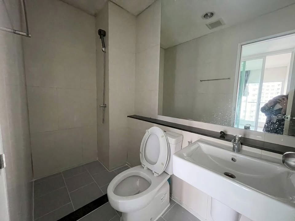 picture Condo for rent: Aspire Erawan Tower B, ready to move in. If interested, contact Line @goodmanpro or call 0999029192. - 8/8