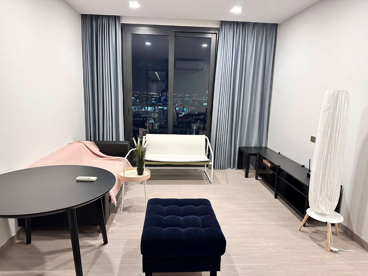 picture @Condorental condo for rent One9Five Asoke - Rama 9 - 6/12