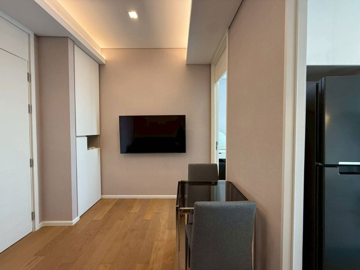 picture  Hot Deal! Luxury Condo in Ladprao – Only 15,000 THB/month  The Saint Residences – Prime Location Opposite Central Ladprao - 4/10