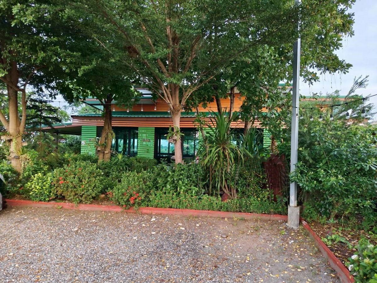 รูป ขายที่ดิน พร้อมสิ่งปลูกสร้าง ร้านอาหารและบ้านพัก เนื้อที่ 3-3-25.8 ไร่ ตำบลตาจั่น อำเภอคง นครราชสีมา#LB128 – 001093 - รูปที่ 2/25