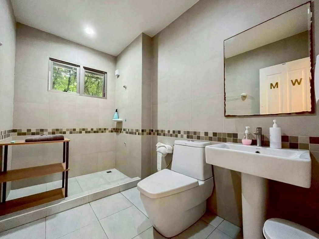 picture Beauty clinic for sale near Central Eastville, 120 sq m., 500 sq m., next to Ram Intra Expressway, good location. - 11/11