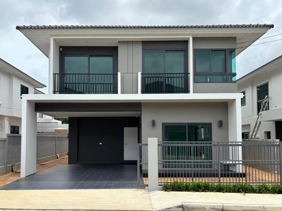 picture Firsthand Detached House in Supalai Parkville Pattaya – Sukhumvit 📍Located on Tungklom–Talman Road, Selling Price: 6,700,000 Baht (Negotiable) - 1/6