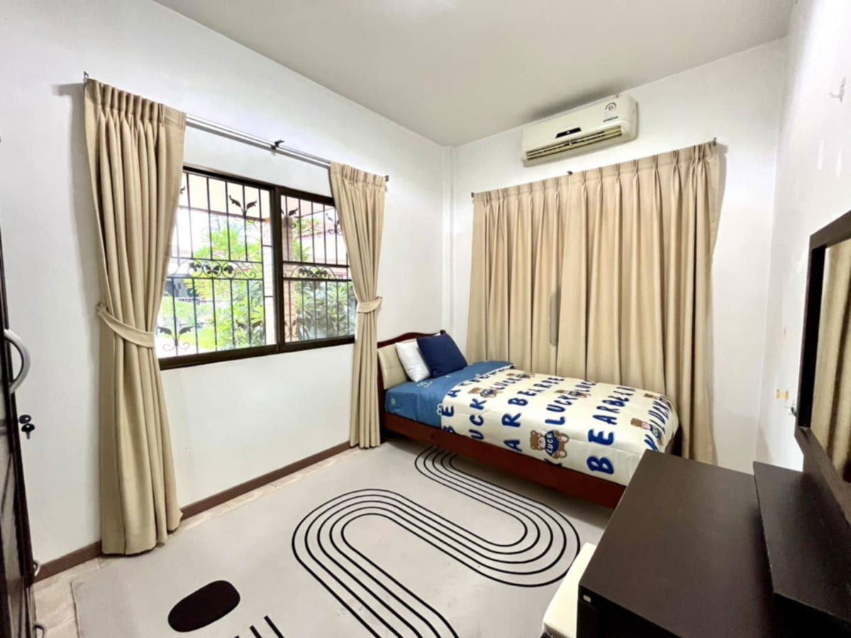picture House for Rent – Pattaya | Rent: 32,000 THB/month Location : Soi Nern Plub Wan,3 Bedrooms, 2 Bathrooms + Maid’s room - 7/15