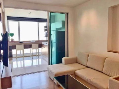 R2661 Condo For Rent Rhythm Phahol Ari