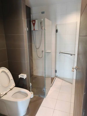 picture FOR RENT GRAND I-DESIGN VIBHAVADI / 3 bedrooms 3 bathrooms / 34 Sqw. 200 Sqm. **35,000** CLOSE TO DONMUANG AIRPORT - 10/11