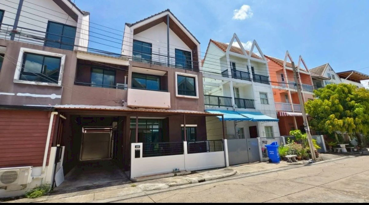 รูป 🏡 ให้เช่าทาวน์โฮม 3 ชั้น  3 ห้องนอน / 3 ห้องน้ำ  รีโนเวทใหม่ พื้นที่ใช้สอยเยอะ ใจกลางเมืองทองธานี - รูปที่ 8/19