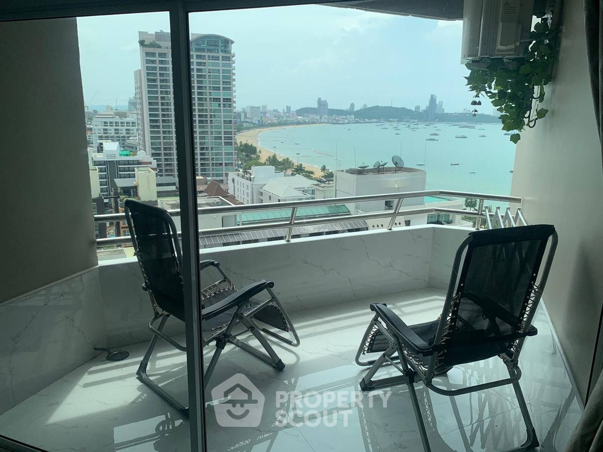 picture Studio Condo at Markland Condominium Central Pattaya close to Pattaya North (ID 2297141) - 1/9