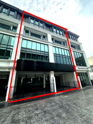 Home office for rent : ✨ For rent Home office The Master Onnut-Patthanakarn 4.5 floors, 640 sq m✨Ready to move in ✅ 