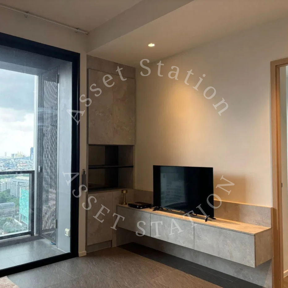 รูป 🔥 ขายด่วน The Lofts Silom – คอนโดหรู ใกล้ BTS สุรศักดิ์ 🚆🌆 - รูปที่ 2/6