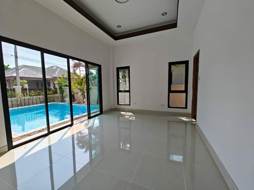 picture Brand New Pool Villa in Pattaya — Dusit View Village Never occupied. Ready to move in! 3 Bedrooms, 3 Bathrooms - 6/12