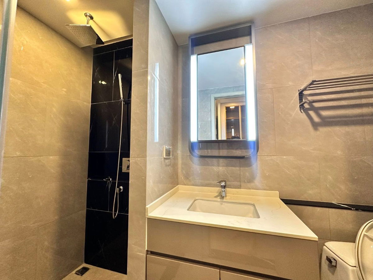 รูป ECH250950 ให้เช่า One9Five Asoke - Rama 9 | 3 ห้องนอน 98 ตร.ม. | ชั้น 57 ตึก B | MRT พระราม 9 | 140,000 บ./เดือน - รูปที่ 11/12
