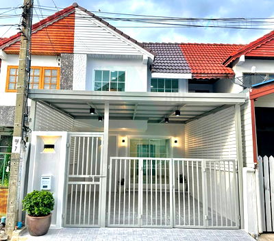 Townhouses for sale Nonthaburi : For Sell Town house UBONCHAT 2 2-story 3 bedroom 2 bathroom