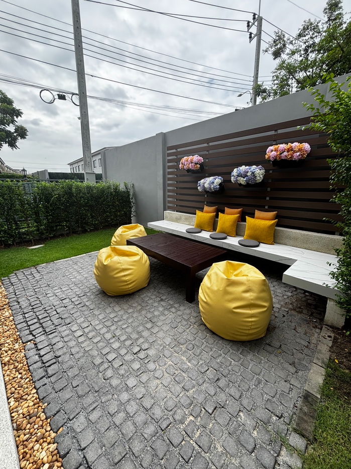 picture 🏡 Townhome for Sale in Pattanakarn Location, Fully Furnished - 9/15