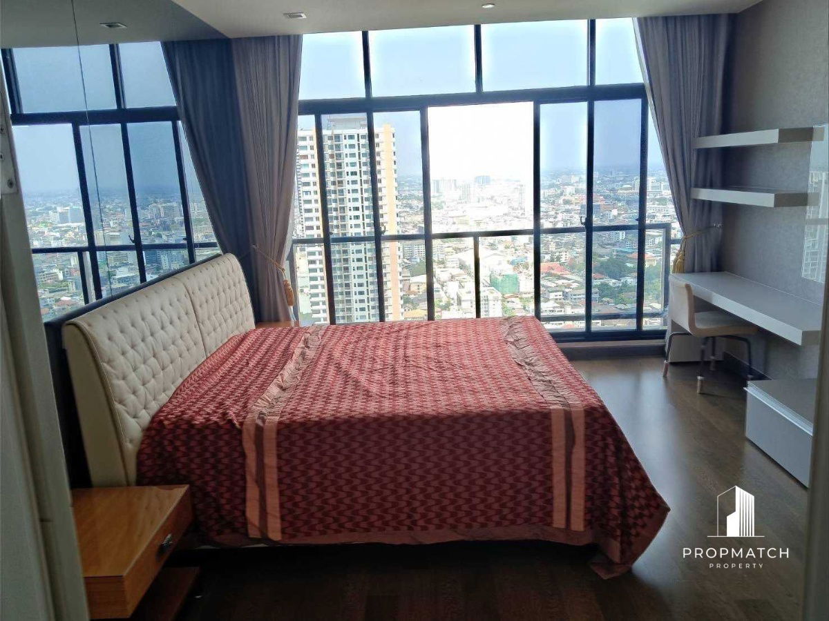 รูป ✨Flash Deal ✨ Urbano Absolute Sathon-Taksin ( 3Bed 4Bath 165 SQM.) แต่งครบพร้อมอยู่ !! เพียง 95,000 บาทต่อเดือน Tel.0981315848 @propmatch - รูปที่ 8/11