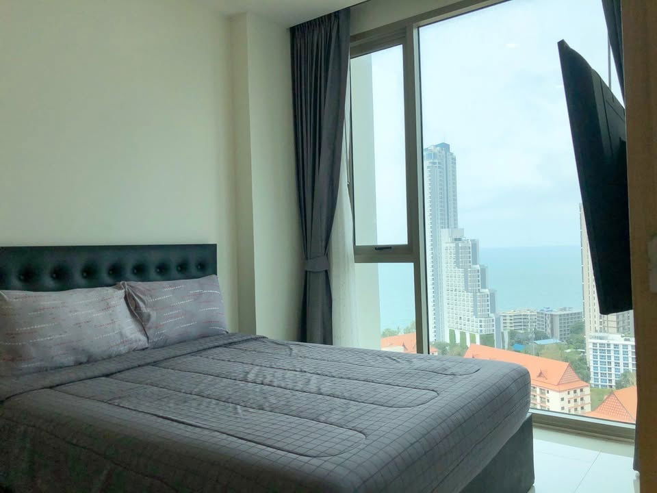 picture For Rent: Riviera Wongamat Condo 23rd Floor Rental Price: 20,000 Baht / month Size: 35 sq.m. - 7/11