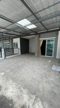 P ขายทาวน์เฮาส์ 2 ชั้นหมู่บ้านไลโอ บลิสซ์ ลาดกระบัง-ฉลองกรุง 25 ตารางวา