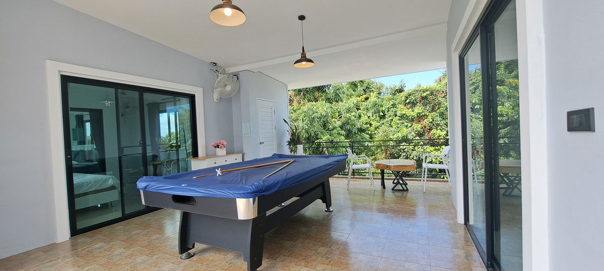 picture Pool Villa with Private Swimming Pool | Rent: from 160,000 THB/month,Corner house, fully renovated  6 Bedrooms | 5 Bathrooms,Location: Huay Yai - 8/14