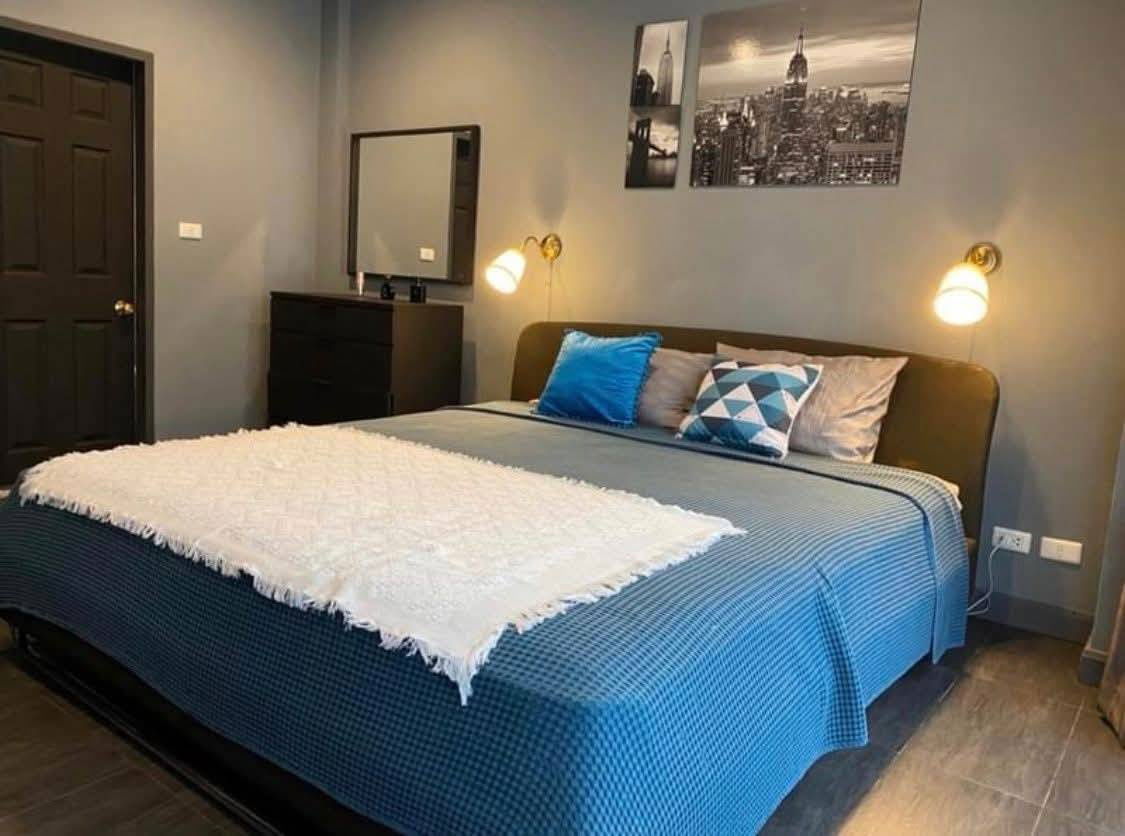 picture Townhouse for rent ✨ Baan Klang Muang The Paris Rama 9-Ramkamhaeng ✨ 3 bedrooms, 3 bathrooms - 4/11
