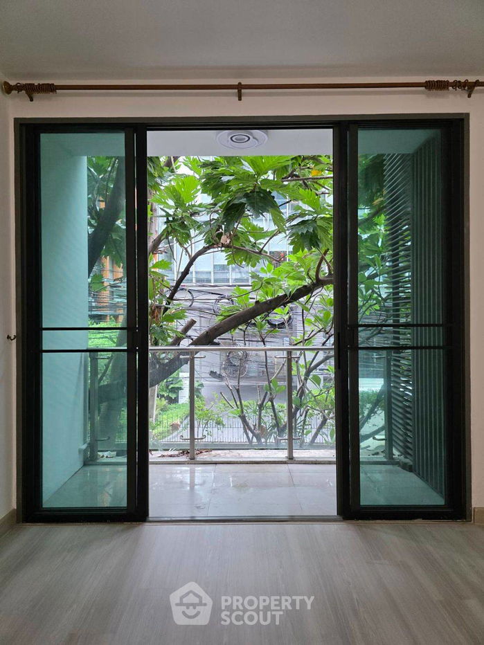 picture 2-BR Condo at Issara @ 42 Sukhumvit Condominium near BTS Ekkamai (ID 2168722) - 13/20