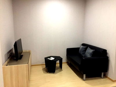 Condos for rent Borommaratchachonnani Rd. : Plum Condo Pinklao                Station 