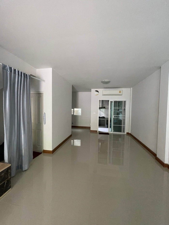 picture FOR RENT: Townhome at The Ricco Watcharapol - 2/13