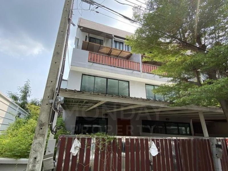 ขายทาวน์โฮม : 📌ด่วน ขายบ้าน สวย ทำเลดี ราคาโดนใจ อารียา แมนดารีนา สุขุมวิท 77 MD-84630