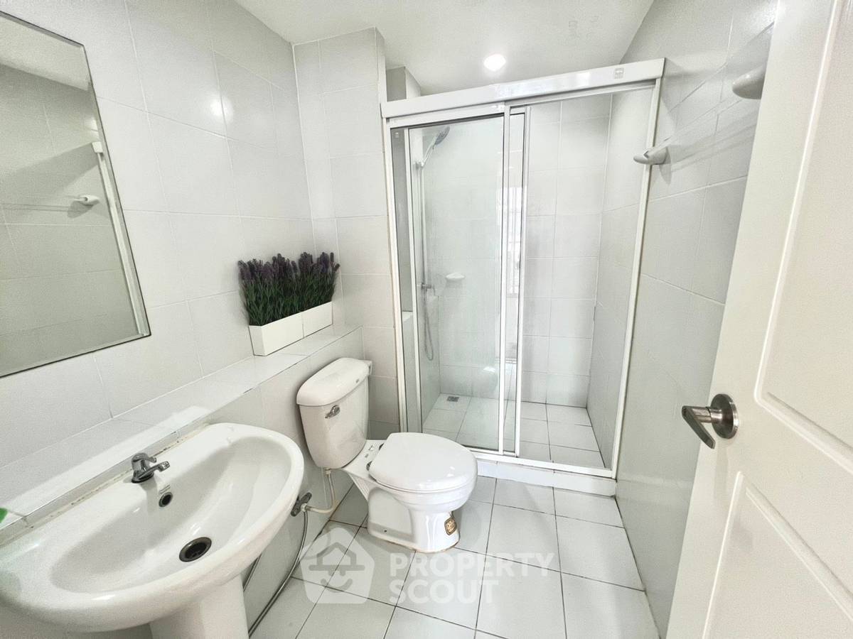 รูป คอนโด 1-ห้องนอน ที่ คอนโด อิลีเม้นท์ ศรีนครินทร์ ใน หนองบอน (ID 2060132) - รูปที่ 7/8
