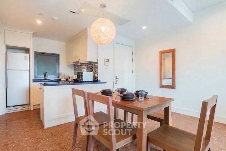 picture 2-BR Condo at Aguston Sukhumvit 22 near MRT Queen Sirikit National Convention Centre (ID 1988296) - 13/16