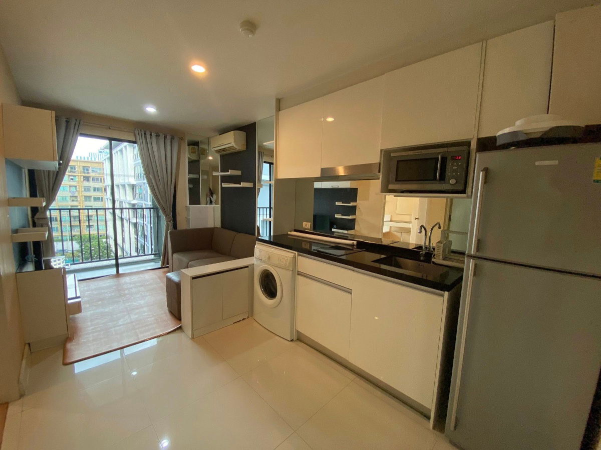 picture 📣 For Rent Metro Sky Ratchada 6th Floor Fully Furnished - 4/7