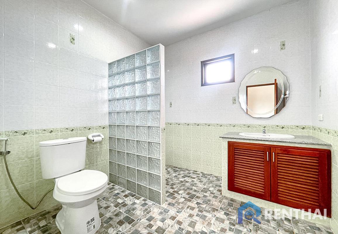 picture Spacious 5-Bedroom Home Near  International School - 17/20