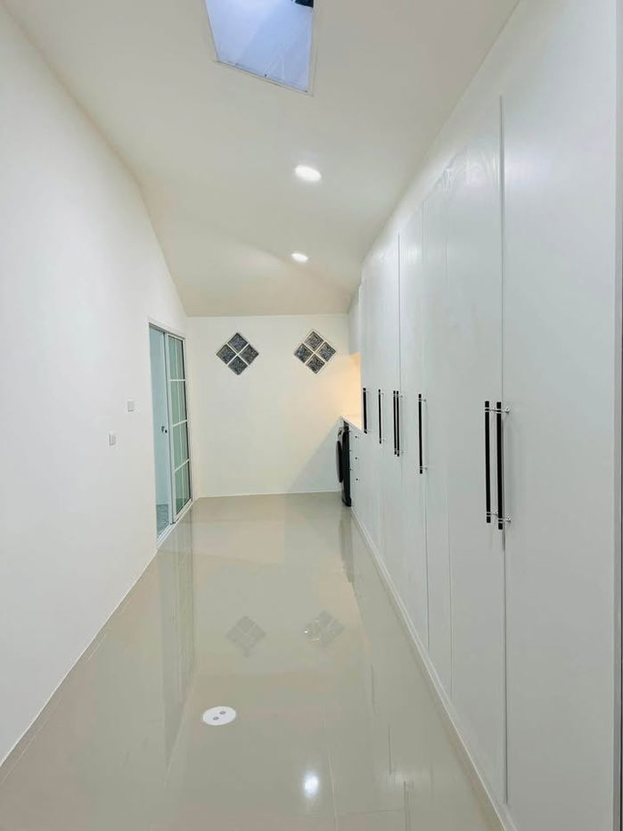 picture Private Pool Villa – Soi Noen Plub Wan  Usable Area: 103 sq. wah Rental Price: 60,000 THB / month - 14/15