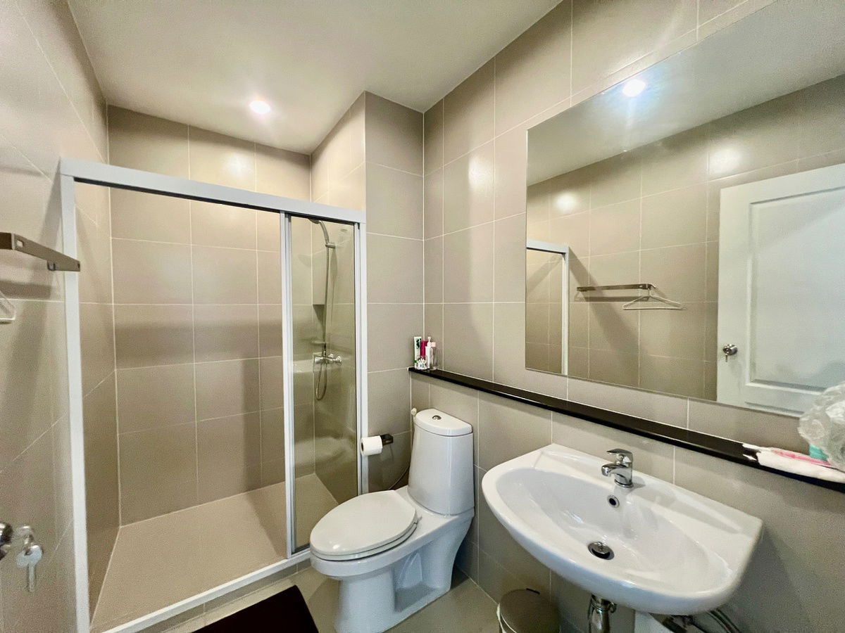 picture For Sale: 3-Story Townhome, Prime Location on Main Road – Noble Cube Pattanakarn - 14/26