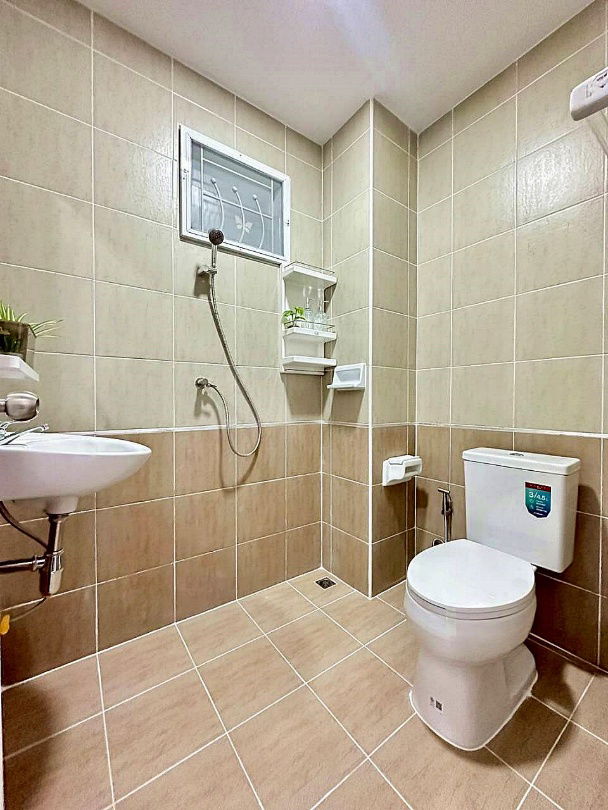 รูป บ้านหลังริม  4 ห้องนอน  มีระเบียงชั้น 2  #หมู่บ้านบัวทอง ธานี  บางบัวทอง  ตรงข้ามสมบัติบุรี  บ้านรีโนเวทใหม่  ใกล้แม็คโคร บางบัวทอง - รูปที่ 18/20