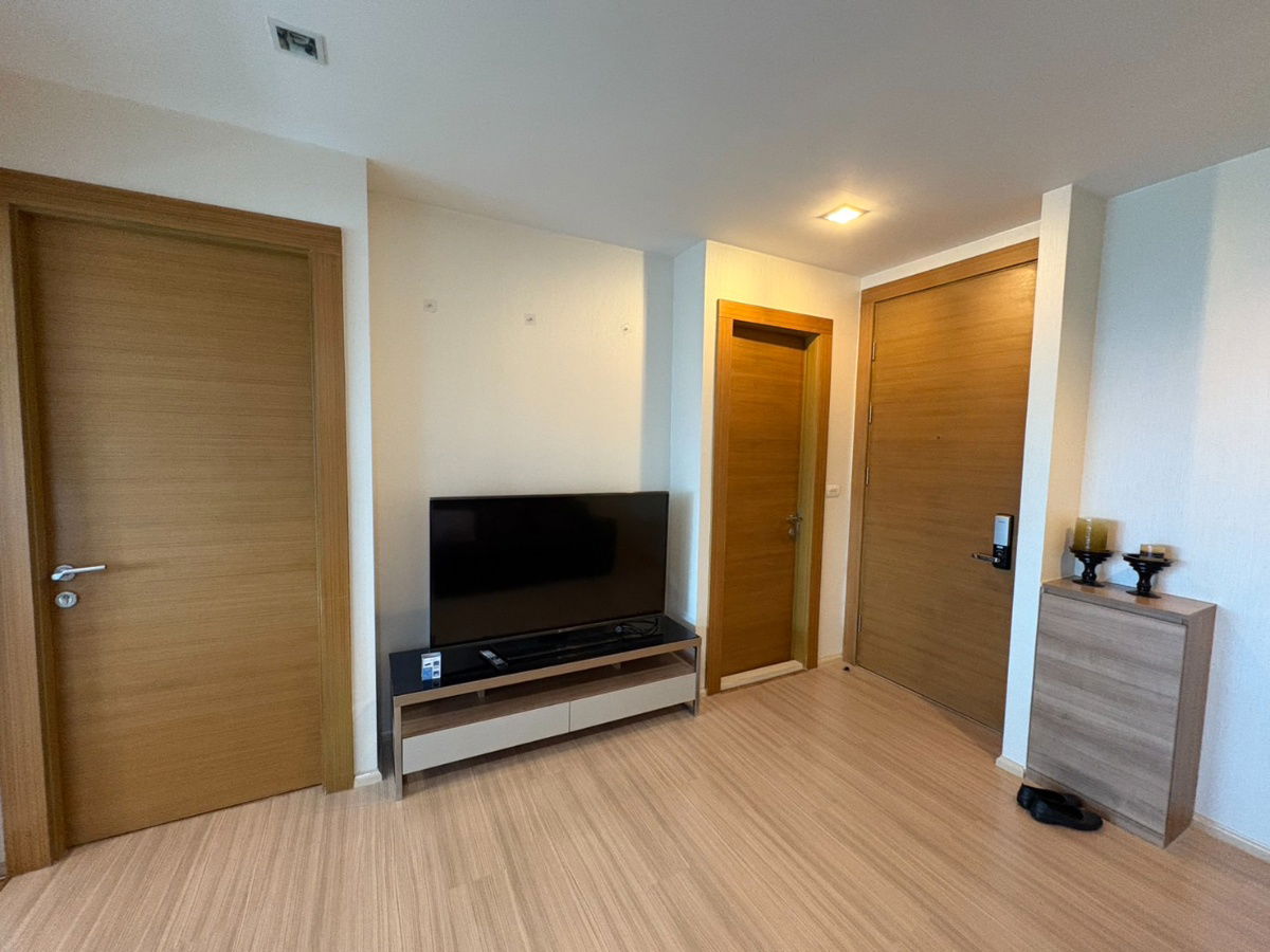 picture Condo for Rent: Rhythm Ratchada-Huaikwang - 6/14