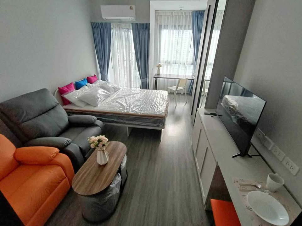 picture For Rent💥 Ideo Ramkhamhaeng - Lam Sali Station☎️Line: 0883894733 - 1/11