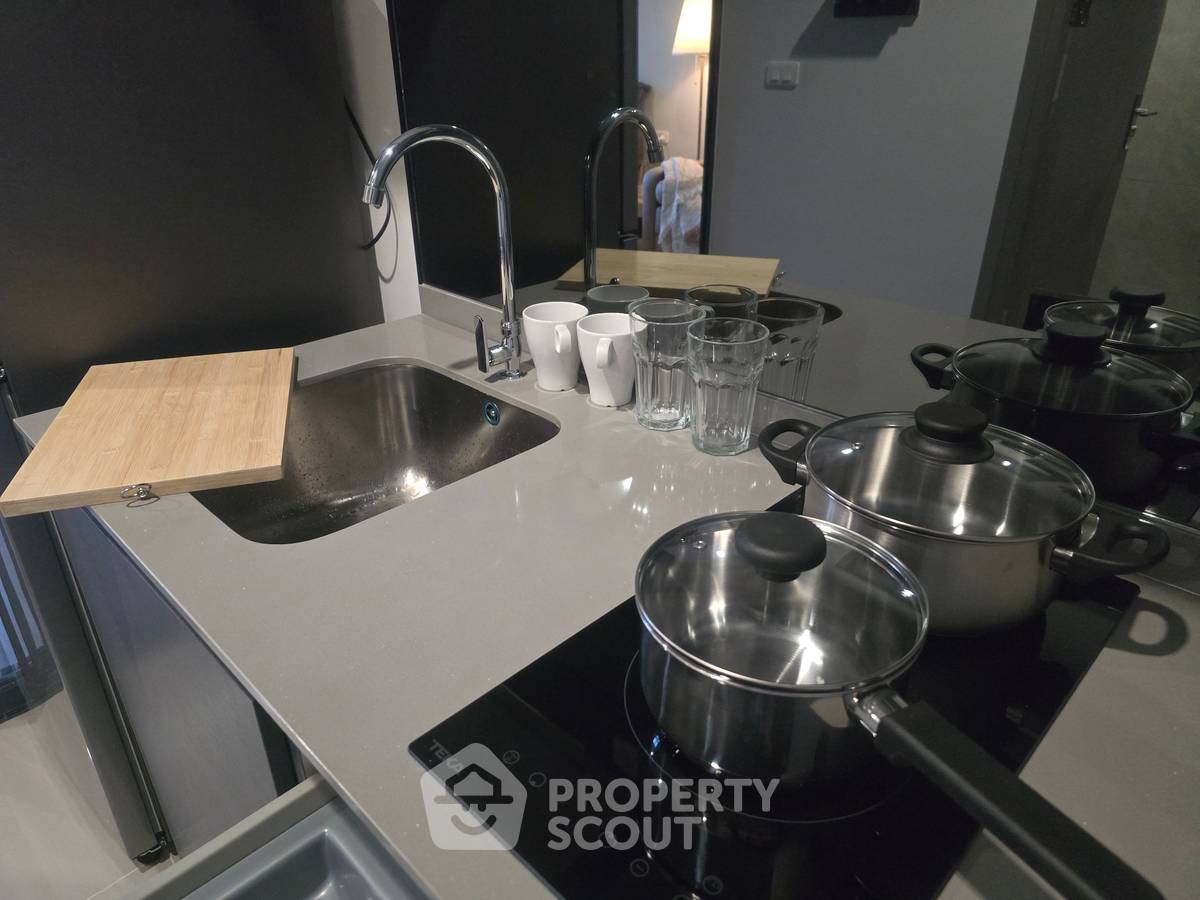 picture 1-BR Condo at IDEO Sukhumvit - Rama 4 near BTS Phra Khanong (ID 2297741) - 9/11