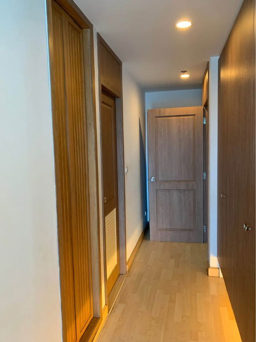 รูป The Rajdamri Condo duplex unit for rent 2 bedroom 2 baths, 27th Floor  - รูปที่ 27/34