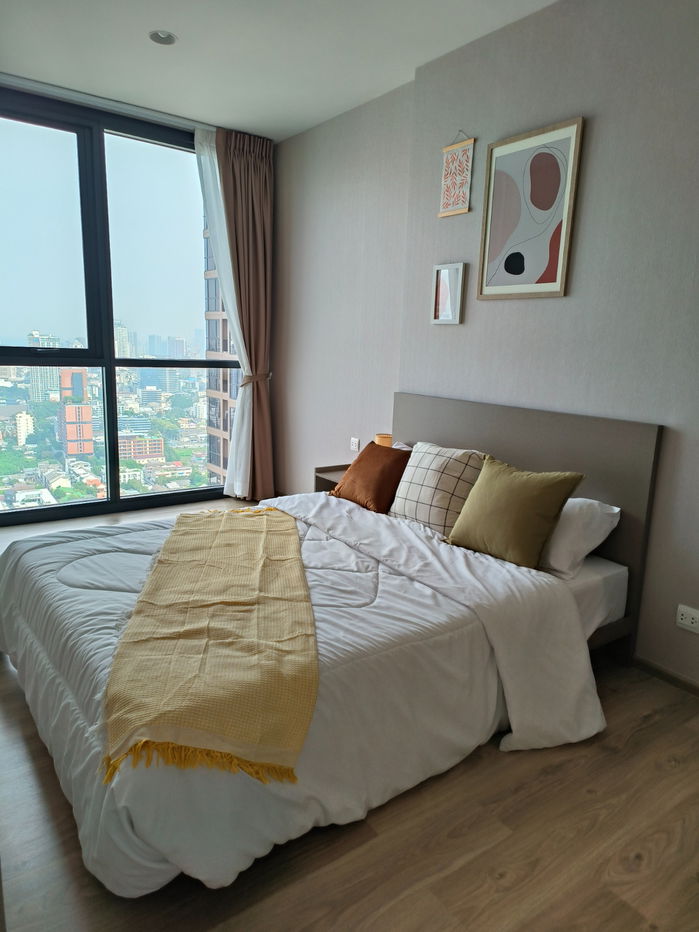 picture 🌿 For Rent! Oka Haus Sukhumvit 36 – Luxury Resort-Style Condo  Fully furnished, ready to move in – Stunning river & city views! - 6/8