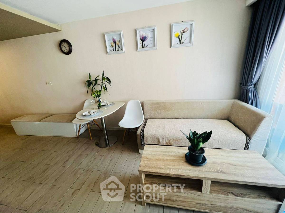 picture 1-BR Condo at Seven Seas Condo Resort Jomtien close to Pattaya (ID 2128615) - 3/11