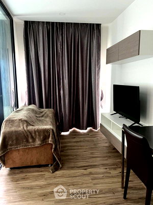 Condos for sale Si Racha Post Center : 1-BR Condo at Knightsbridge The Ocean Sriracha in Surasak (ID 2297054)